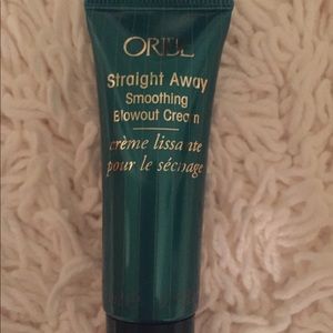 Oribe Straightaway Smoothing Blowout Cream